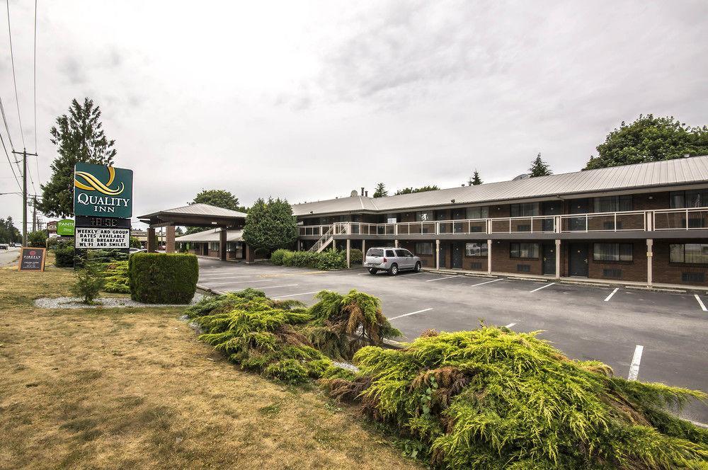 Art Infiniti Hotel Pitt Meadows Exterior foto