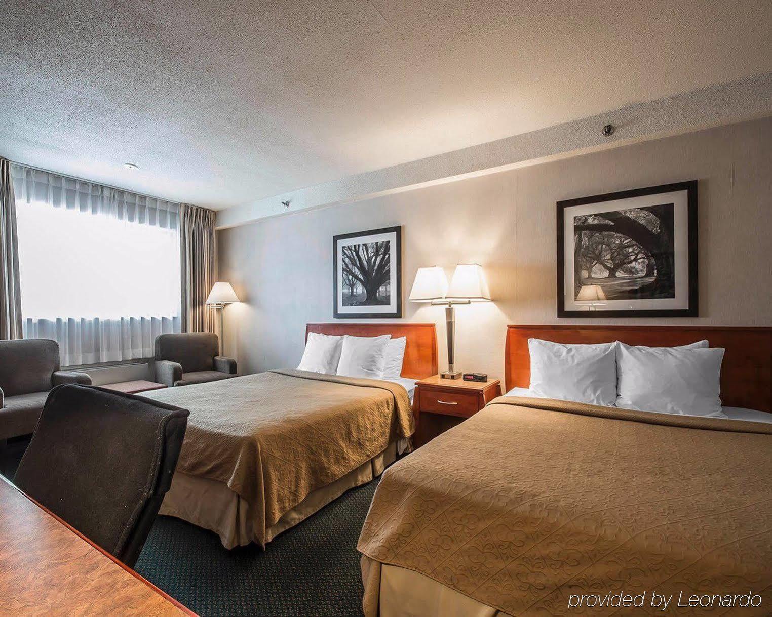 Art Infiniti Hotel Pitt Meadows Exterior foto